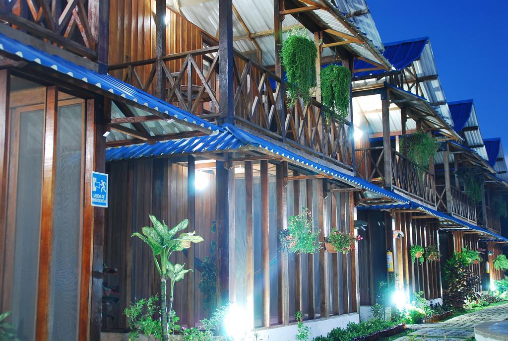 Hotel Utueane Leticia Extérieur photo