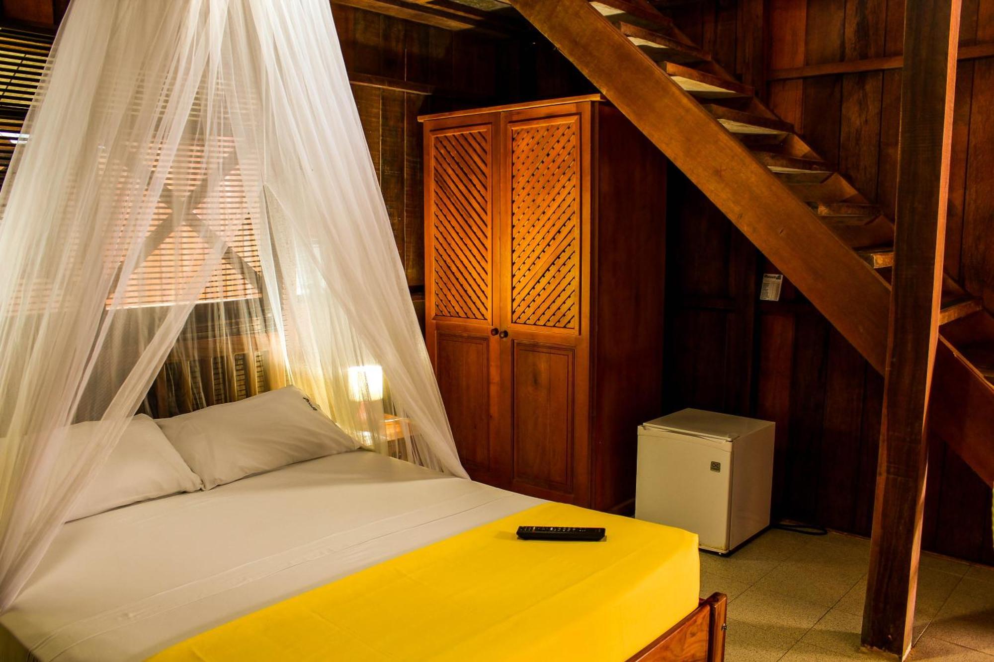 Hotel Utueane Leticia Chambre photo