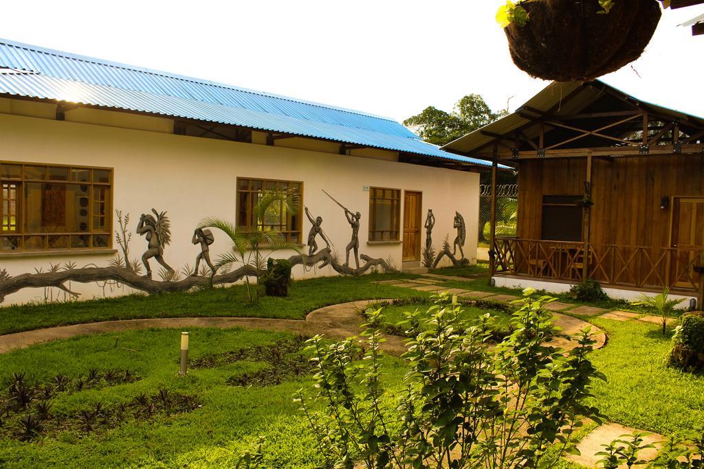 Hotel Utueane Leticia Extérieur photo